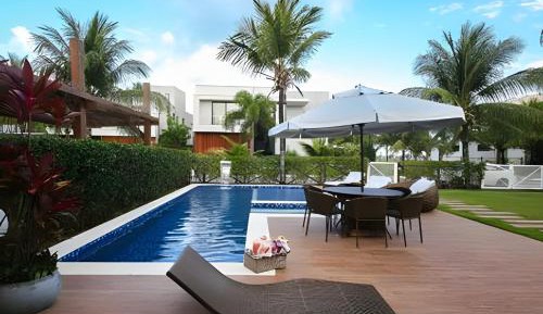 Deluxe Villa