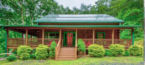Four-Bedroom Holiday Home