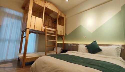 Quadruple Room with Balcony