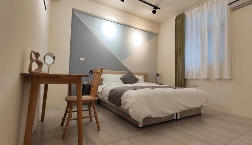 Deluxe Double Room with Shower