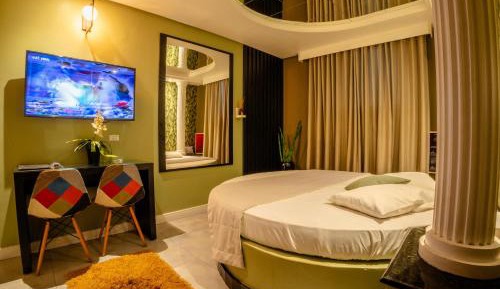 Double Room