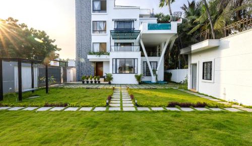 Standard Villa