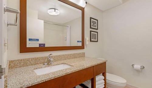 Suite with Two Double Beds - Non-Smoking