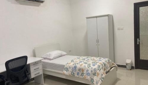 Single Room with Mountain View