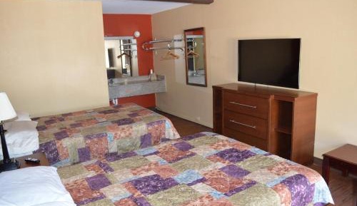 Double Room with Two Double Beds - Smoking