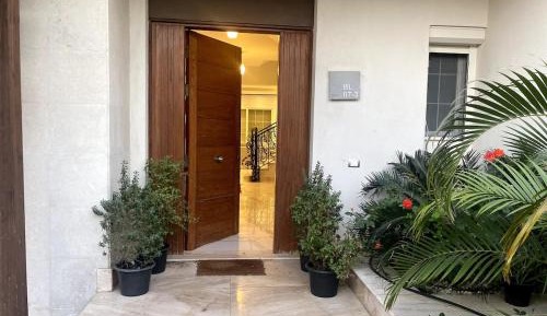 One-Bedroom Villa