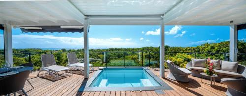 Villa with Sea View