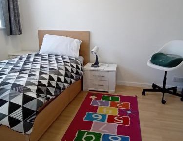 Twin Room with Shared Bathroom