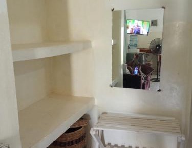 Classic One-Bedroom Apartment with King Bed