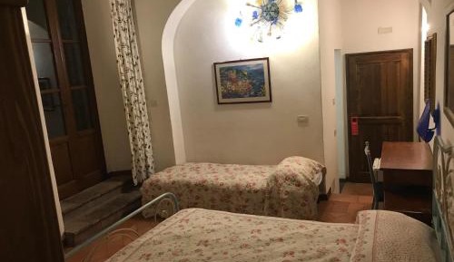 Large Double or Twin Room