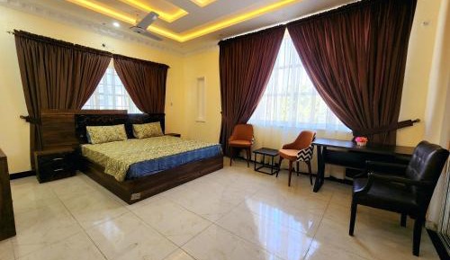 Standard King Room