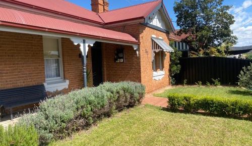 Three-Bedroom Holiday Home 