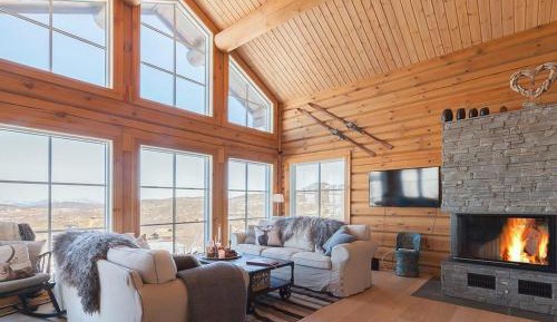 Five-Bedroom Holiday Home