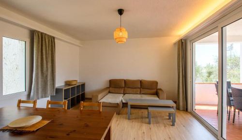 Three-Bedroom Apartment (6 Adults)