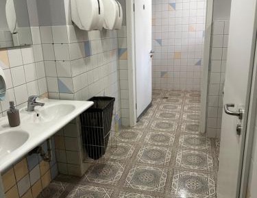 Budget Single Room
