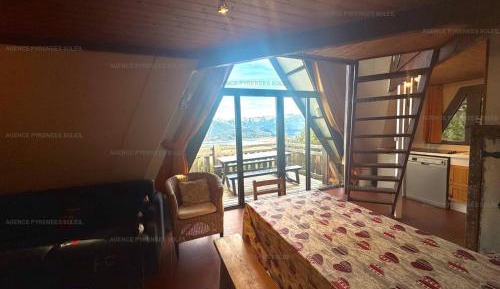 Chalet (6 Adults)
