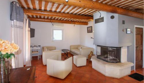 Four-Bedroom Holiday Home