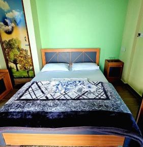 Double Room with Mountain View