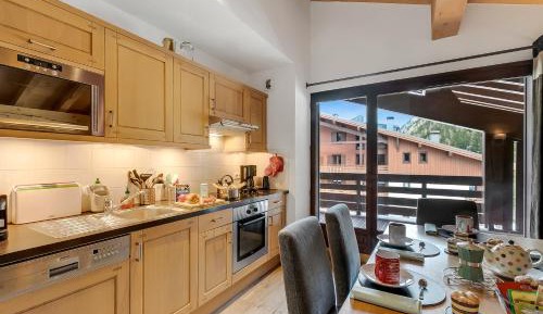 Apartment with Balcony