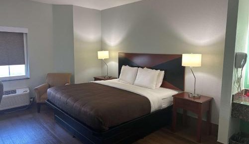 King Room - Non-Smoking