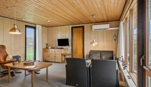 Two-Bedroom Holiday Home