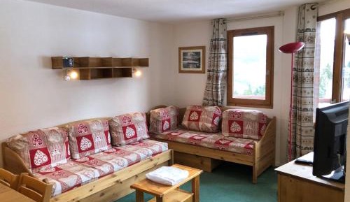 Apartment (6 Adults)