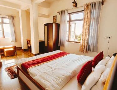 King Room with Mountain View