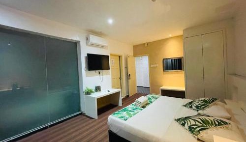 King Room with Spa Bath