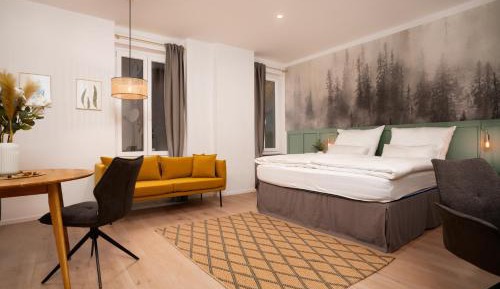 Deluxe Apartment