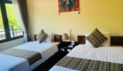Twin Room with Private Bathroom