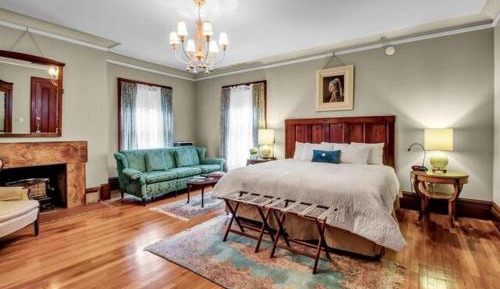 King Suite
