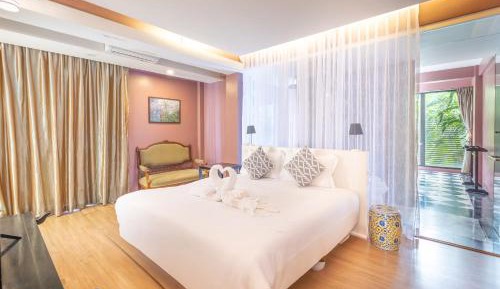 King Room with Mountain View