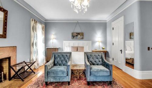 King Suite