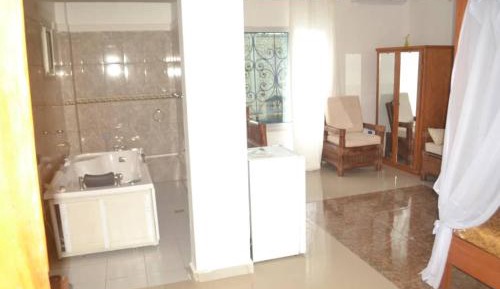 King Suite with Spa Bath