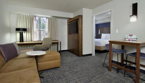 One-Bedroom Queen Suite with Sofa Bed