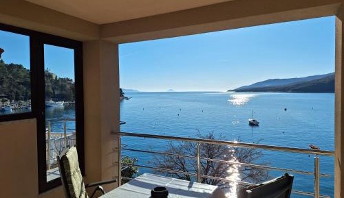 Studio with Sea View