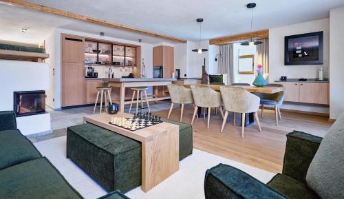 Lakeview Chalet