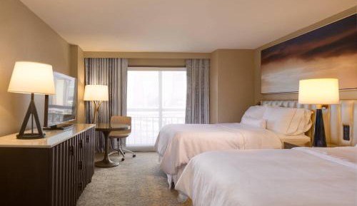 Guest room, 2 Double, City view