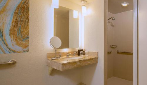 Junior Suite with Bay View