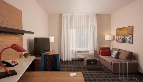 One-Bedroom Suite