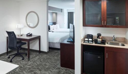 One-Bedroom Suite