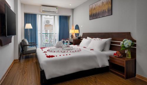 Deluxe Double or Twin Room with Balcony
