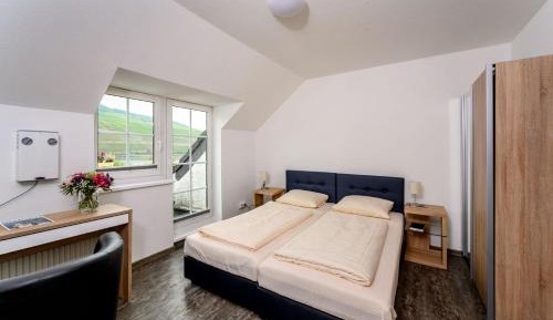 Studio with Balcony
