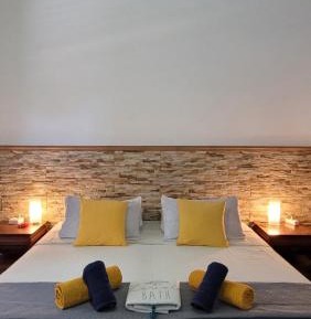 Double Room with Shared Bathroom