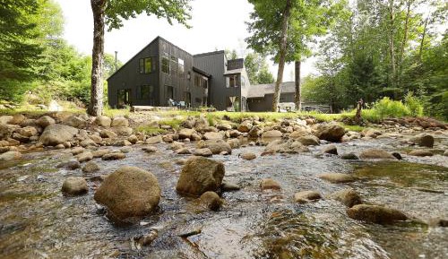 Four-Bedroom Holiday Home