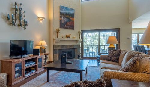 Four-Bedroom Apartment