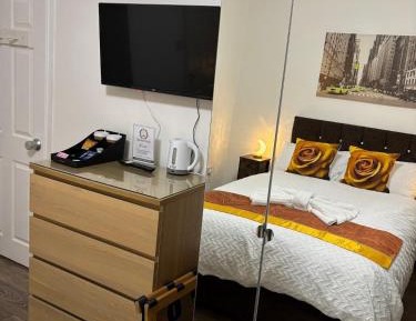 Double Room with Private Bathroom