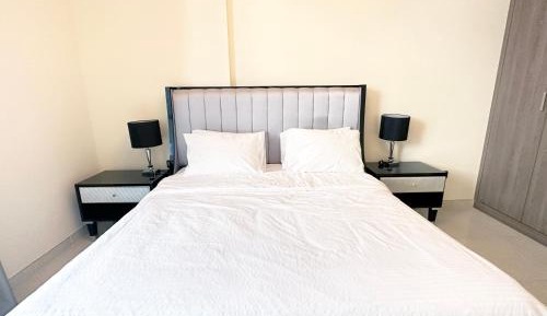 One-Bedroom Deluxe Apartment