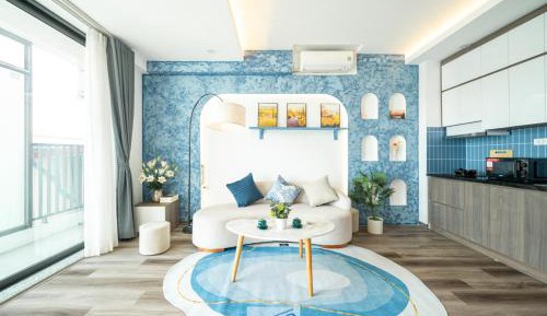 Two-Bedroom Apartment with Balcony