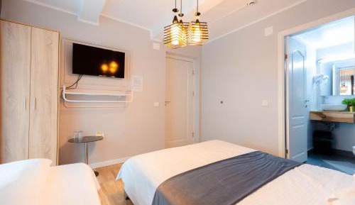 Triple Room with Balcony